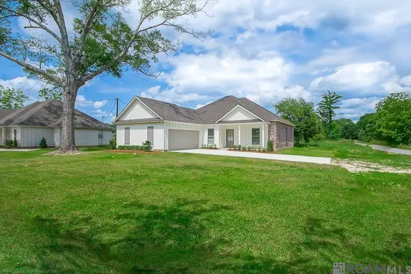 33690 Clinton Allen Rd, Denham Springs, LA 70706