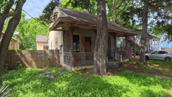 1029 Charles T Smith Drive, Baton Rouge, LA 70802