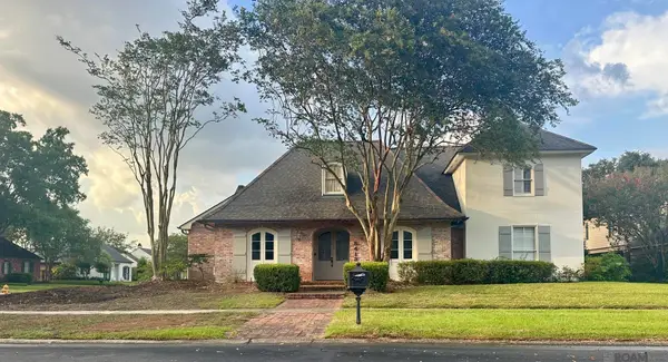 5413 S Pointer Ct, Baton Rouge, LA 70808