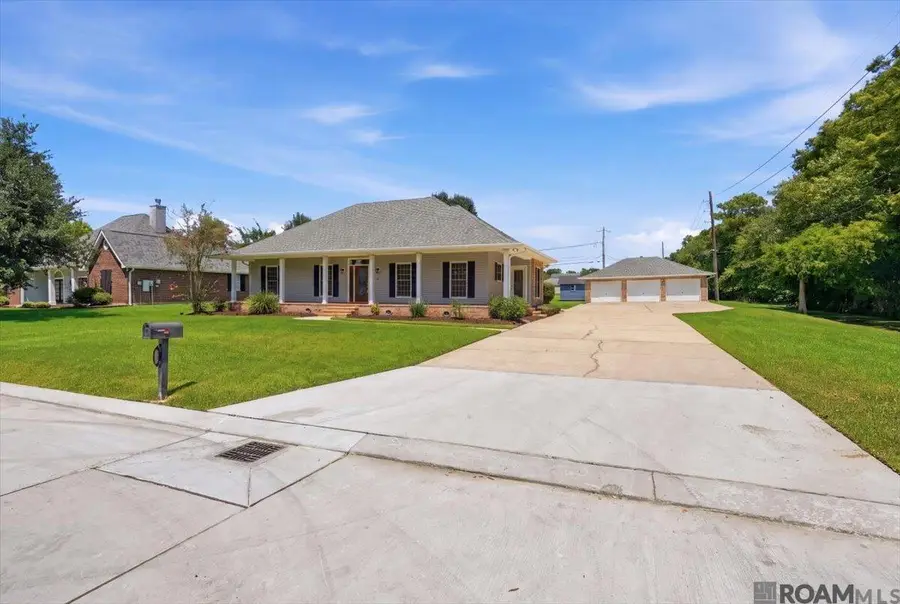 221 Bedford Street, Laplace, LA 70068 - #2