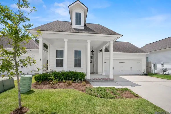 15034 Vintage Jade Ct, Baton Rouge, LA 70817
