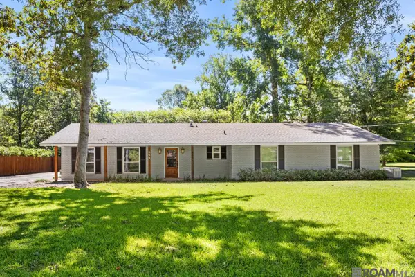 944 Magnolia Wood Ave, Baton Rouge, LA 70808