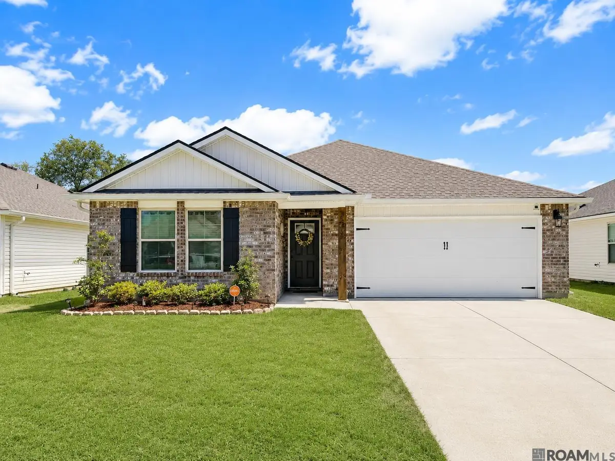 35338 Grovemont Dr, Denham Springs, LA 70706 - #1