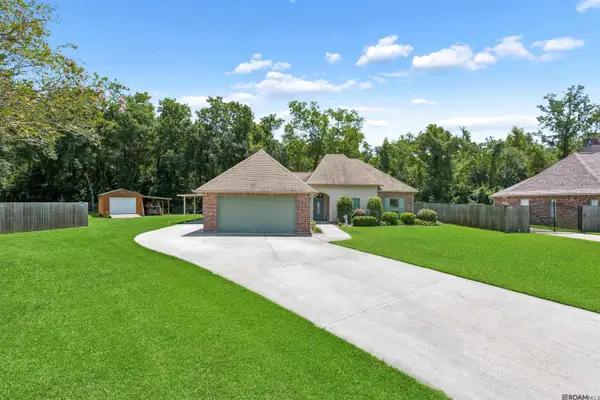 8512 M's Cove, Sorrento, LA 70778