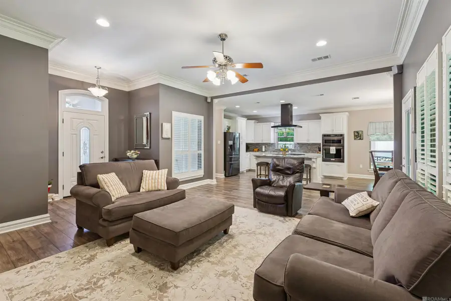 8512 M's Cove, Sorrento, LA 70778 - #3
