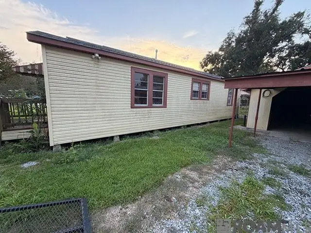8511 Bergeron St, Livonia, LA 70755 - #1