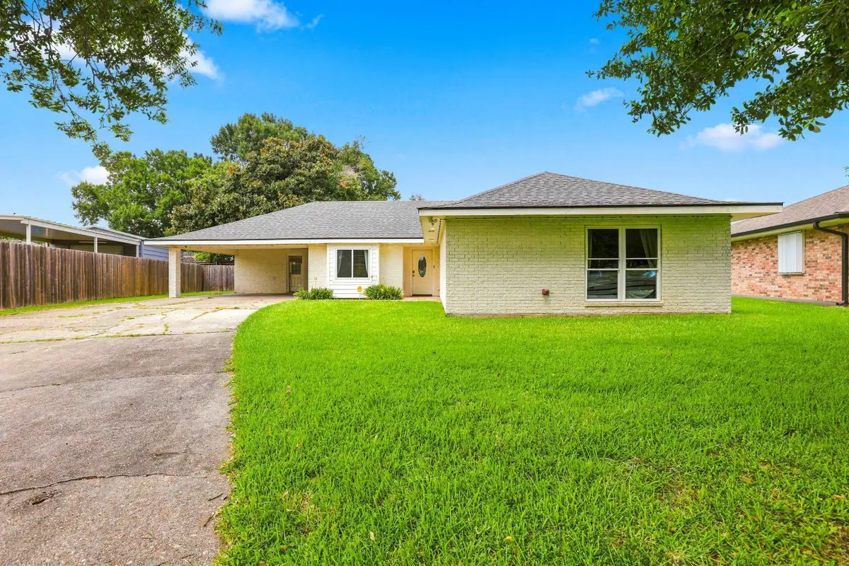 106 Desiles Drive, Houma, LA 70363 - #1