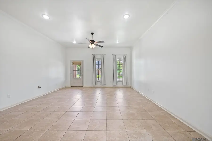 37214 Corvette Dr, Prairieville, LA 70769 - #3