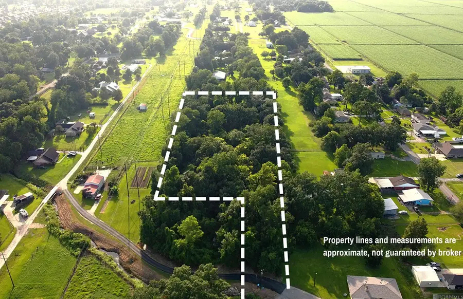 5902 Coulee Canal Rd, Brusly, LA 70719 - #2