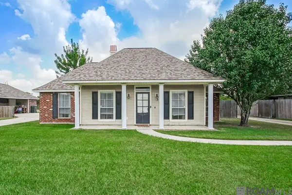 12241 Dove Hollow, Denham Springs, LA 70726
