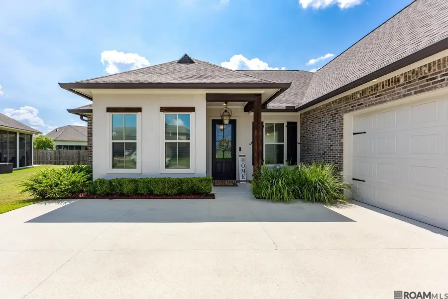 3731 Cruden Bay Dr, Zachary, LA 70791 - #2