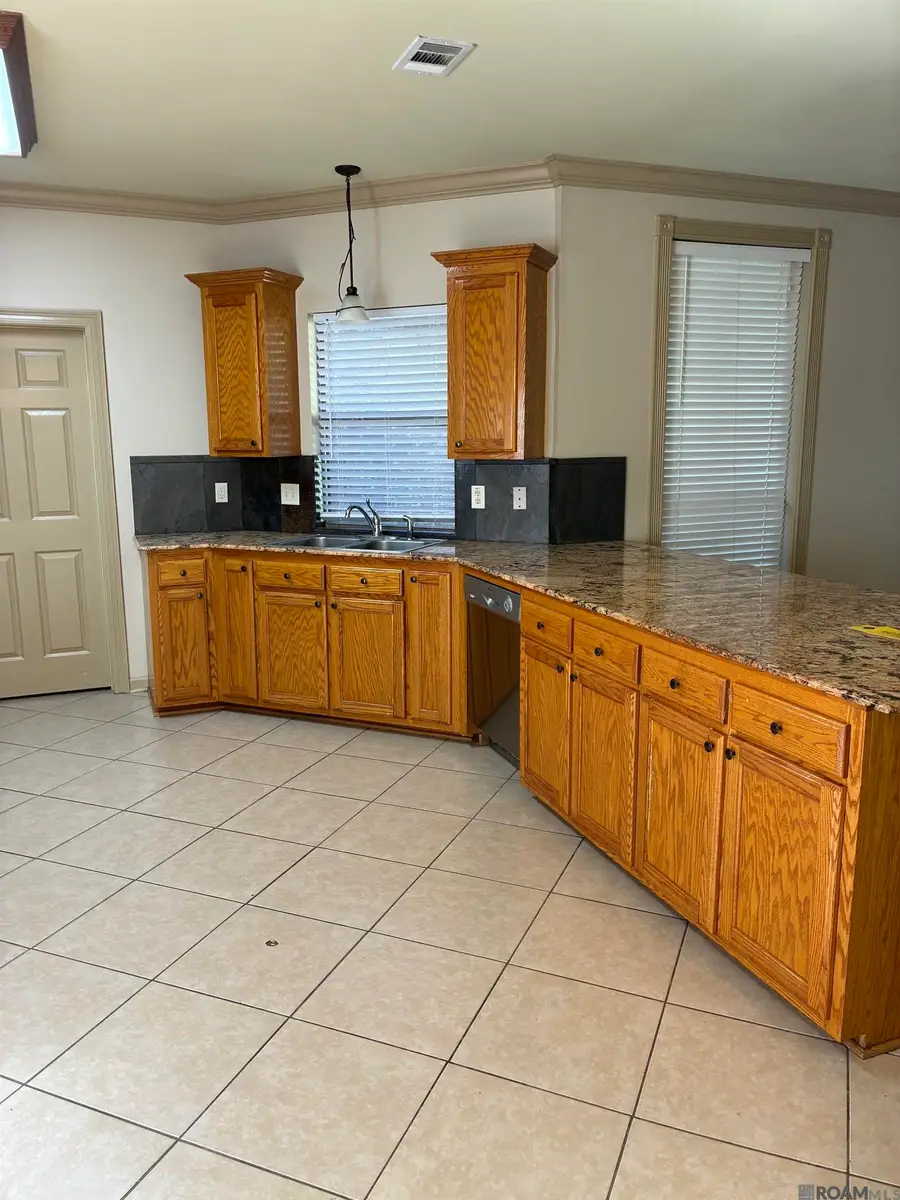 2640 Colonial Way, Zachary, LA 70791 - #2