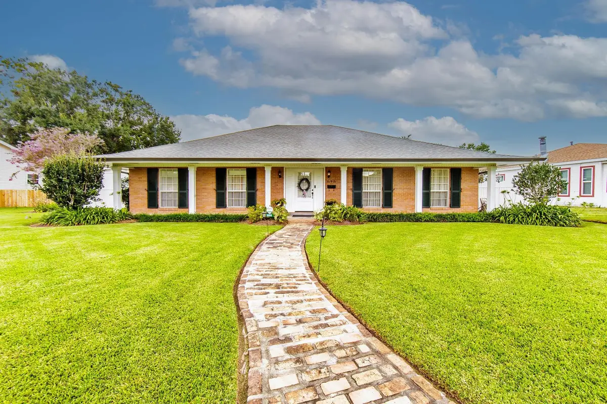 606 Glendale Ave, Houma, LA 70360 - #1