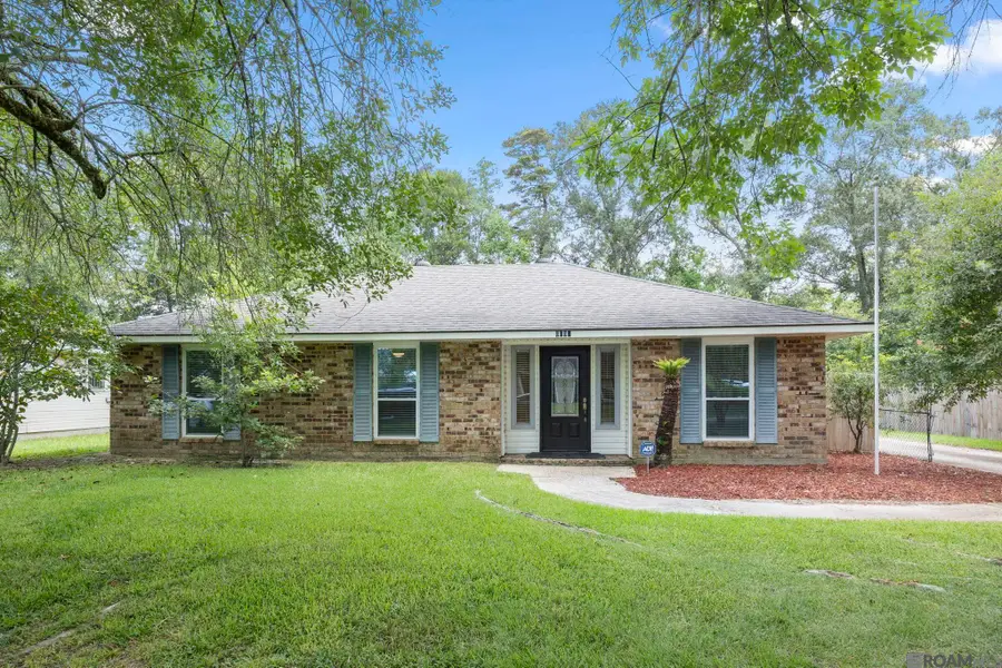 8885 Timber Dr, Denham Springs, LA 70726 - #2
