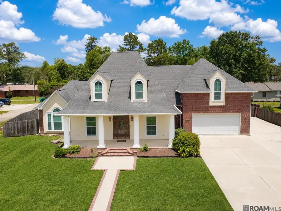 20695 Vermont St, Livingston, LA 70754 - #2