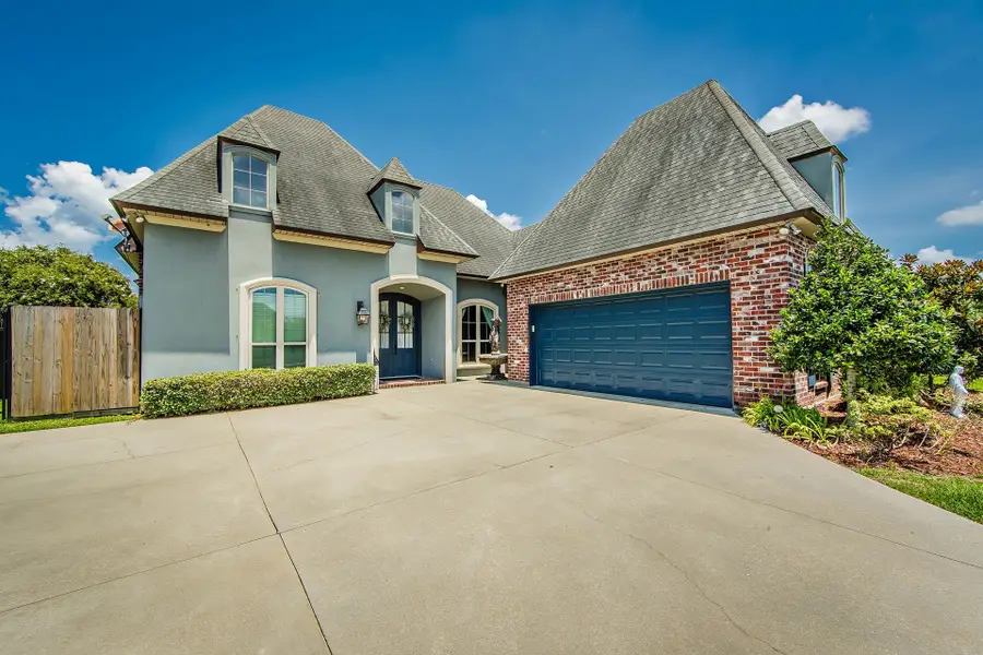 3376 Caleb Dr, Houma, LA 70360 - #2