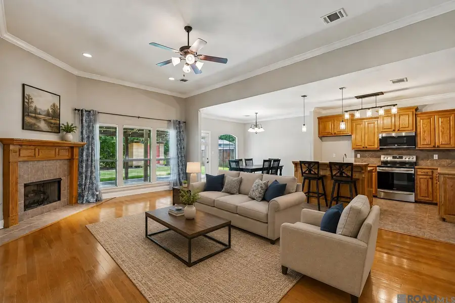 16348 Turning Leaf Dr, Prairieville, LA 70769 - #3