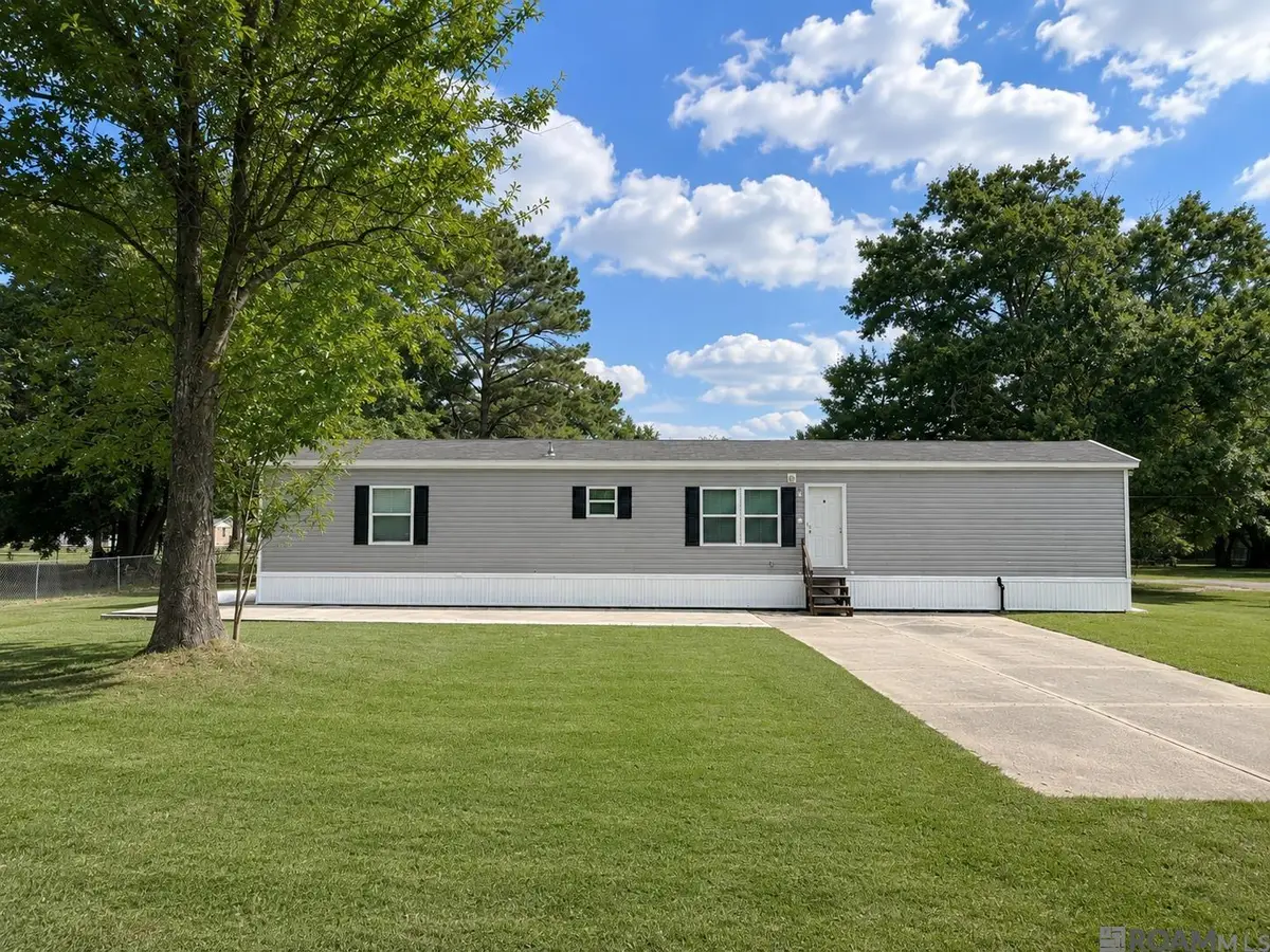 3378 Lejeune St, Livonia, LA 70755 - #1