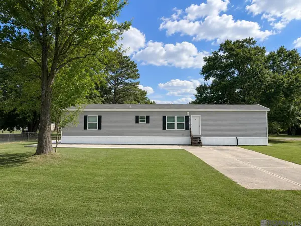 3378 Lejeune St, Livonia, LA 70755