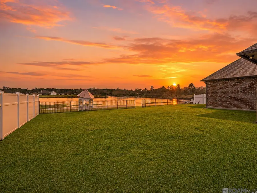 7335 Lillie Dr, Denham Springs, LA 70706 - #2
