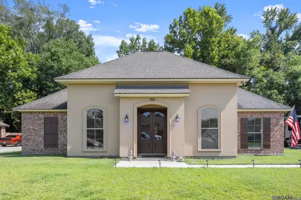 722 E Oak Haven St, Gonzales, LA 70737