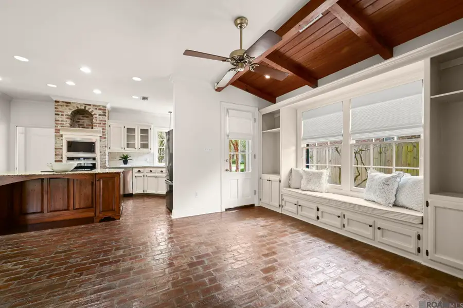 333 E Woodgate Ct, Baton Rouge, LA 70808 - #3