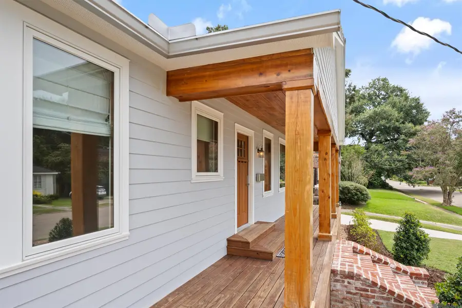 223 Beverly Dr, Baton Rouge, LA 70806 - #2