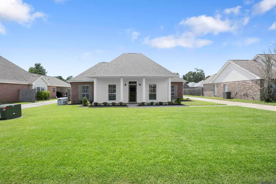 14473 Lake Crossing Dr, Gonzales, LA 70737 - #3