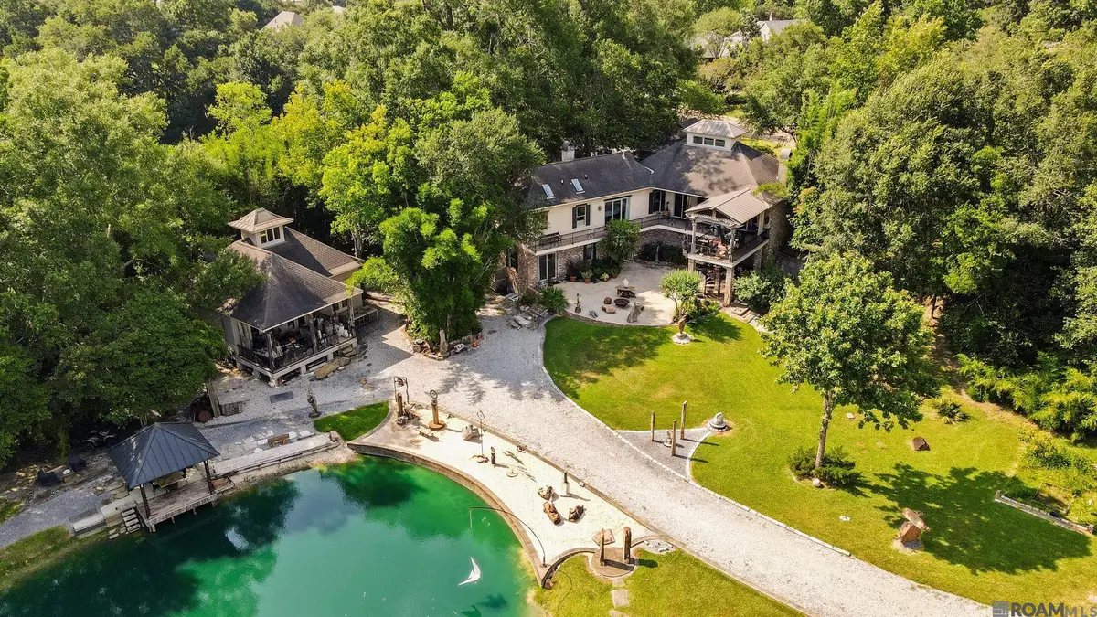 16056 Highland Bluff Ct, Baton Rouge, LA 70810 - #1