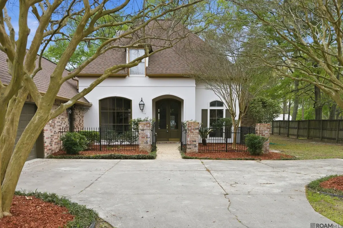 17202 Sweet Olive Dr, Shenandoah, LA 70817 - #1