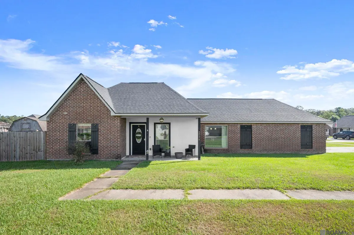 34276 Hawks Cove, Denham Springs, LA 70706 - #1