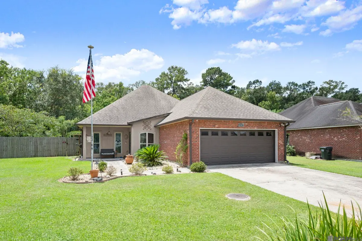 43267 Sycamore Bend Ave, Gonzales, LA 70737 - #1
