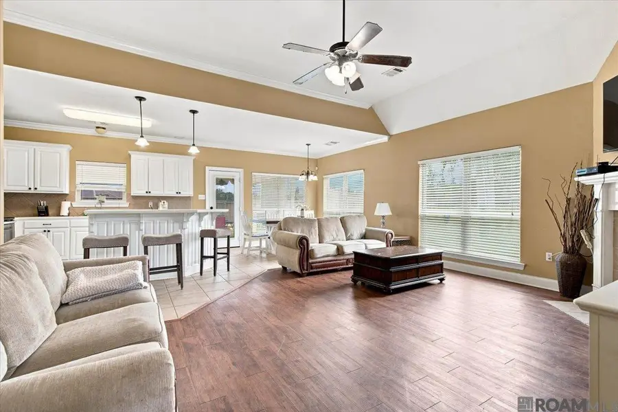 11374 Juban Parc Ave, Denham Springs, LA 70726 - #2