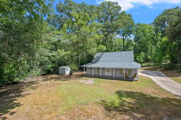 8998 Island Rd, St Francisville, LA 70775