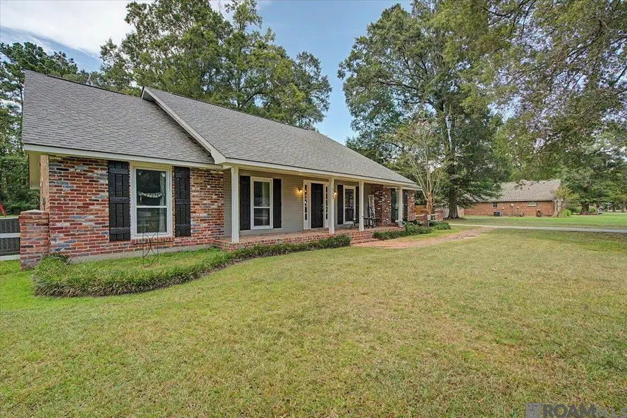 16723 Buckner Dr, Greenwell Springs, LA 70739 - #2