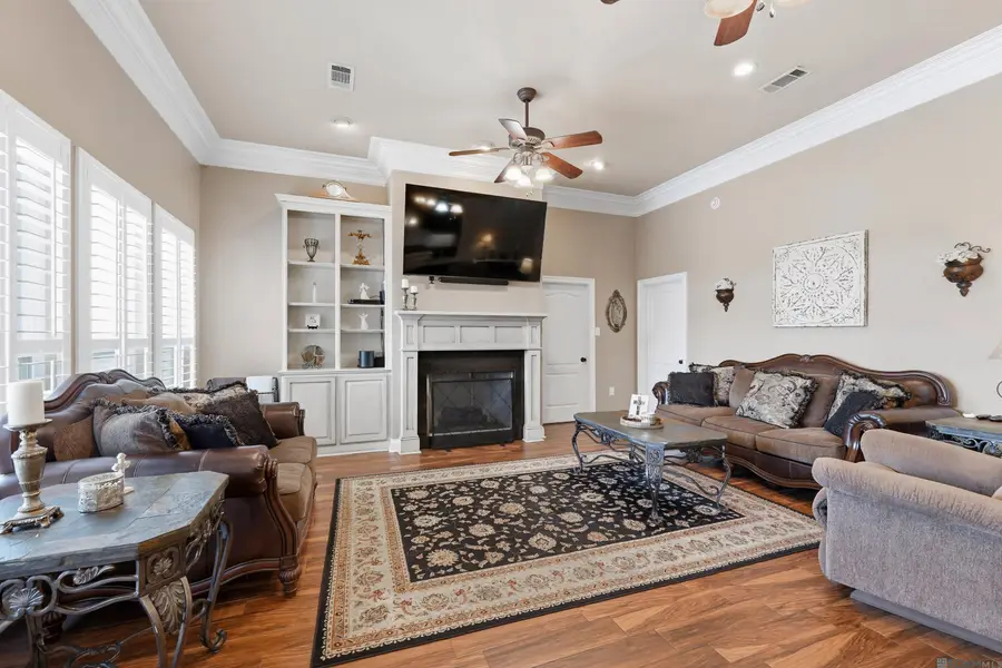 12031 Coueron Dr, Saint Amant, LA 70774 - #3