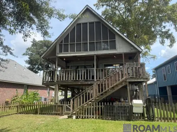 5048 Pecan Island Rd, Jarreau, LA 70749