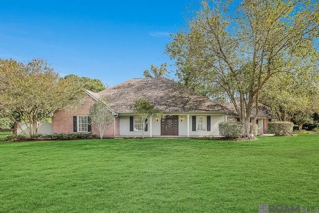 18449 Oakwood Dr, Prairieville, LA 70769 - #1
