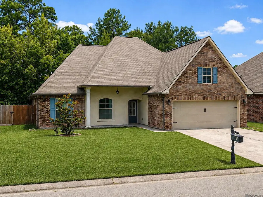 23295 Mango Dr, Denham Springs, LA 70726 - #2