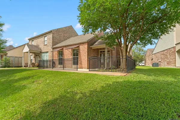 1310 Lake Pointe Ave, Zachary, LA 70791