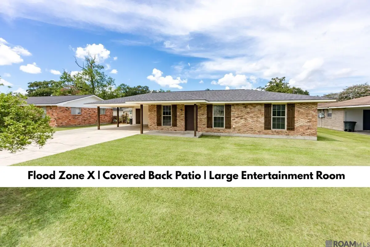 427 S Pleasant Ave, Gonzales, LA 70737 - #1