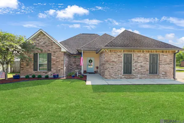 32714 Maci Dr, Walker, LA 70785