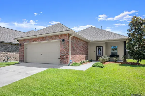 6413 Blue Rose Dr, Baton Rouge, LA 70817