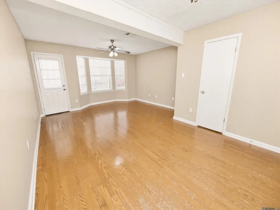 830 Meadow Glen Ave #A, Zachary, LA 70791 - #2