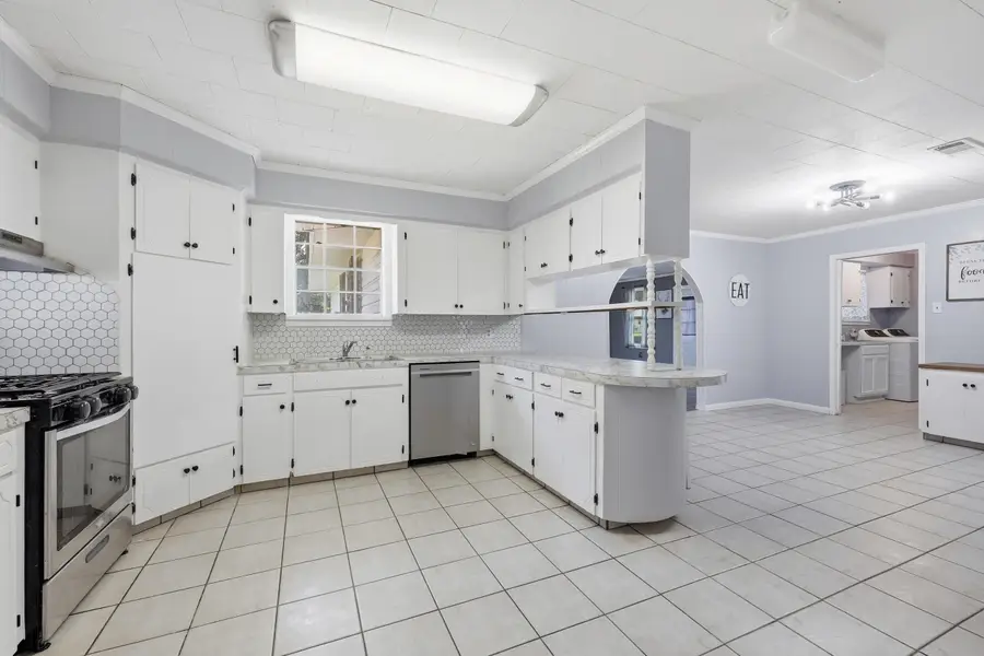 23081 S Rosary Street, Vacherie, LA 70090 - #2