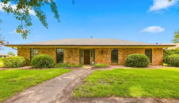 201 Aspen Dr, Houma, LA 70360