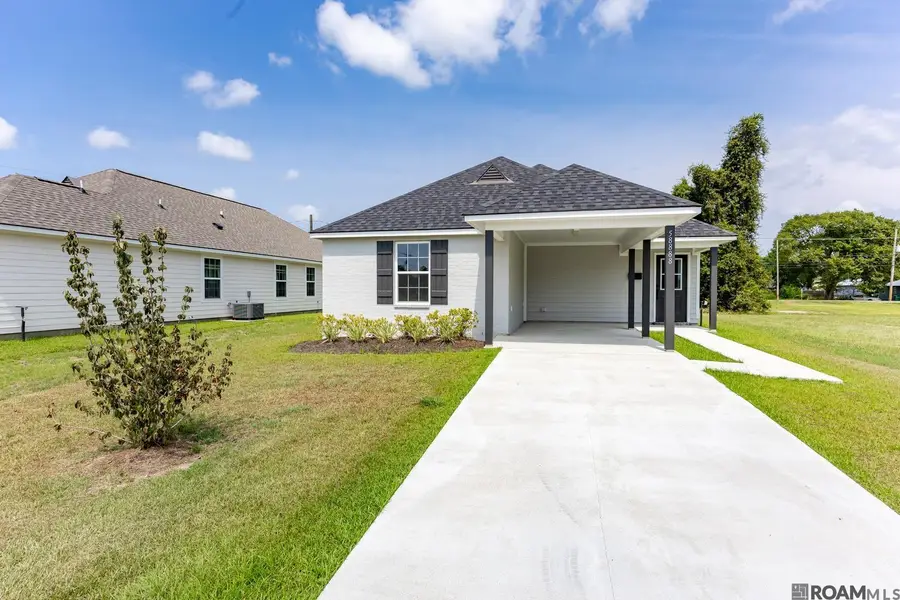 58888 Annex St, Plaquemine, LA 70764 - #2