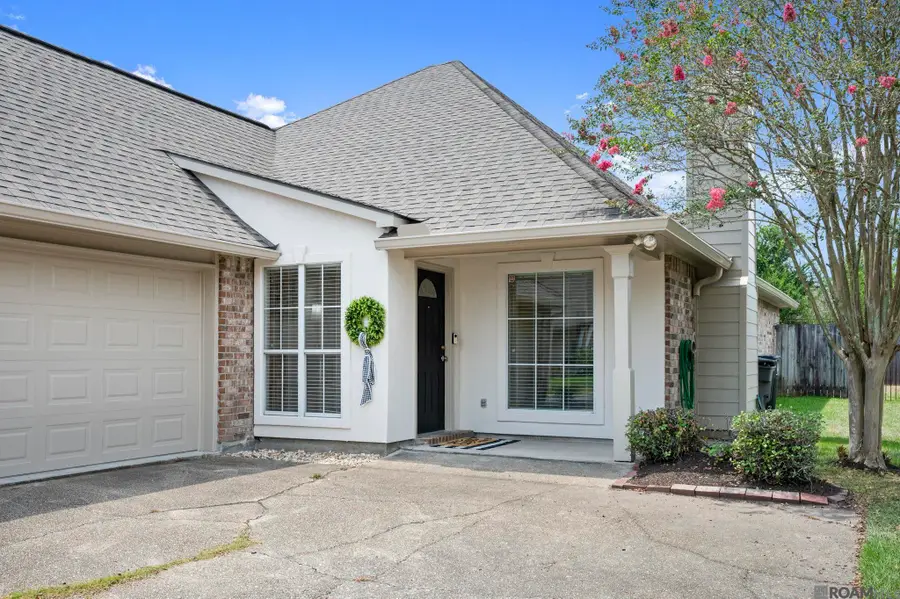 18338 Three Bars Dr, Baton Rouge, LA 70817 - #2