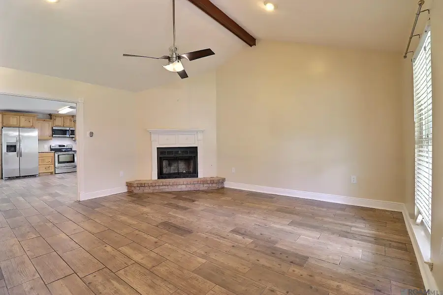 13225 Country Park Ave, Baton Rouge, LA 70816 - #2