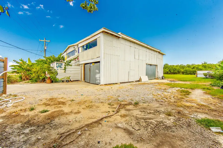 8677 Grand Caillou Road, Dulac, LA 70353 - #2
